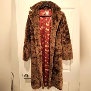 New- SPIEGEL LIFE Brown Faux Fur with Gorgeous Oriental Lining- Size 4